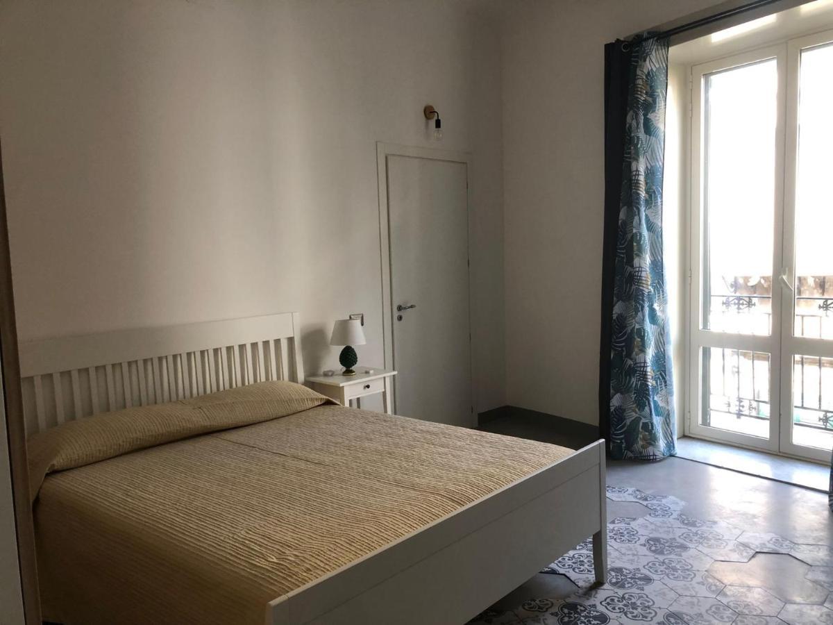 City Center Apartment Da Felu Palermo Eksteriør billede