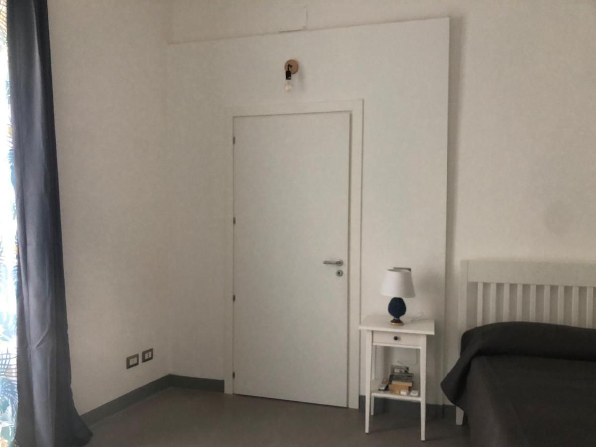 City Center Apartment Da Felu Palermo Eksteriør billede